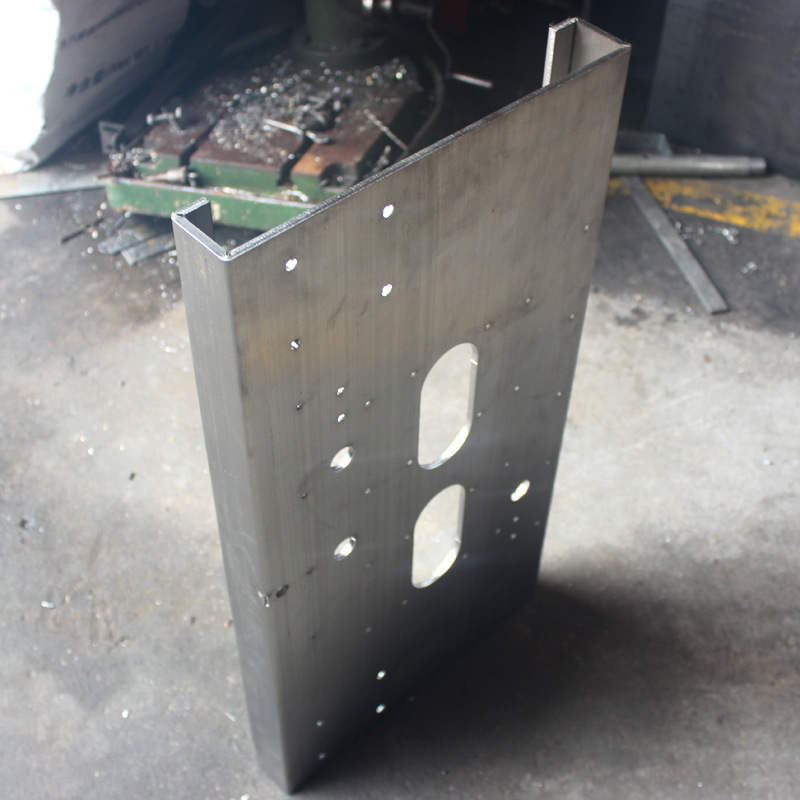 昆明機(jī)械加工廠 圖片關(guān)鍵詞