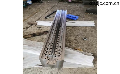 CNC電腦鑼加工 龍門機械加工 機加工 大型方通槽鋼加工 龍門機架加工